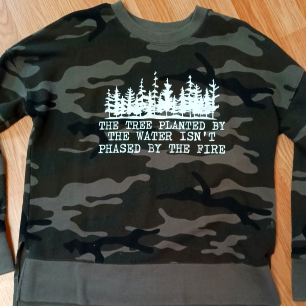 Sweat shirt
